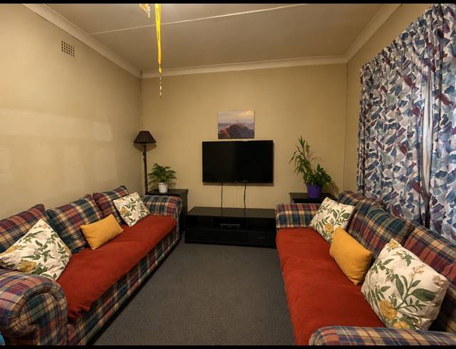 3 BEDROOM HOUSE FOR SALE IN THREE RIVERS